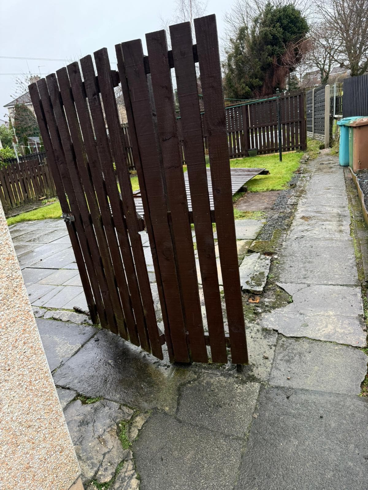 Fencing installation and repairs in Yorkshire
